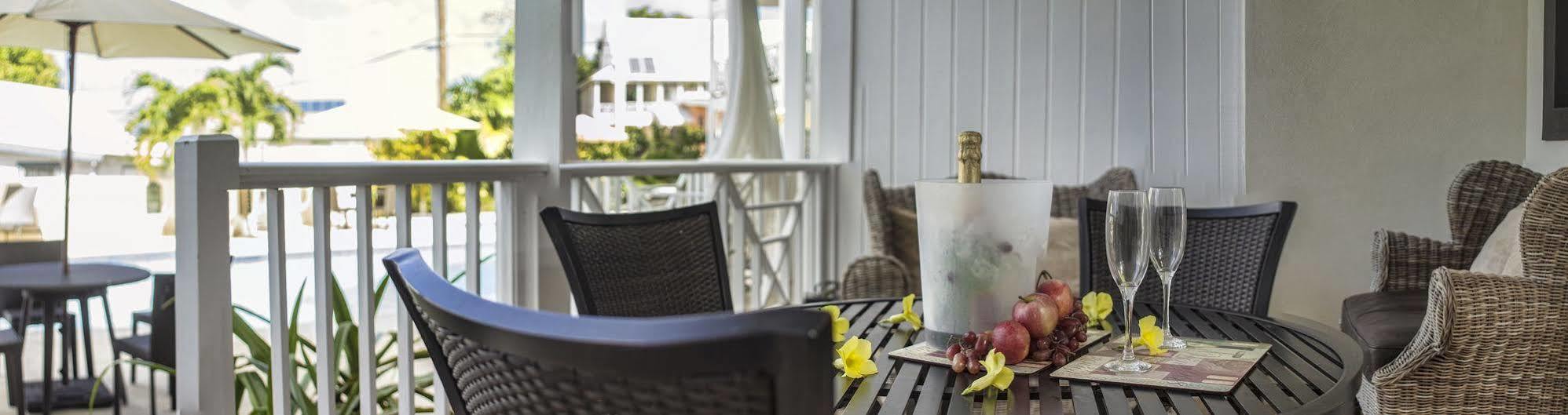 Lantana Barbados Condos Сейнт Джеймс Екстериор снимка